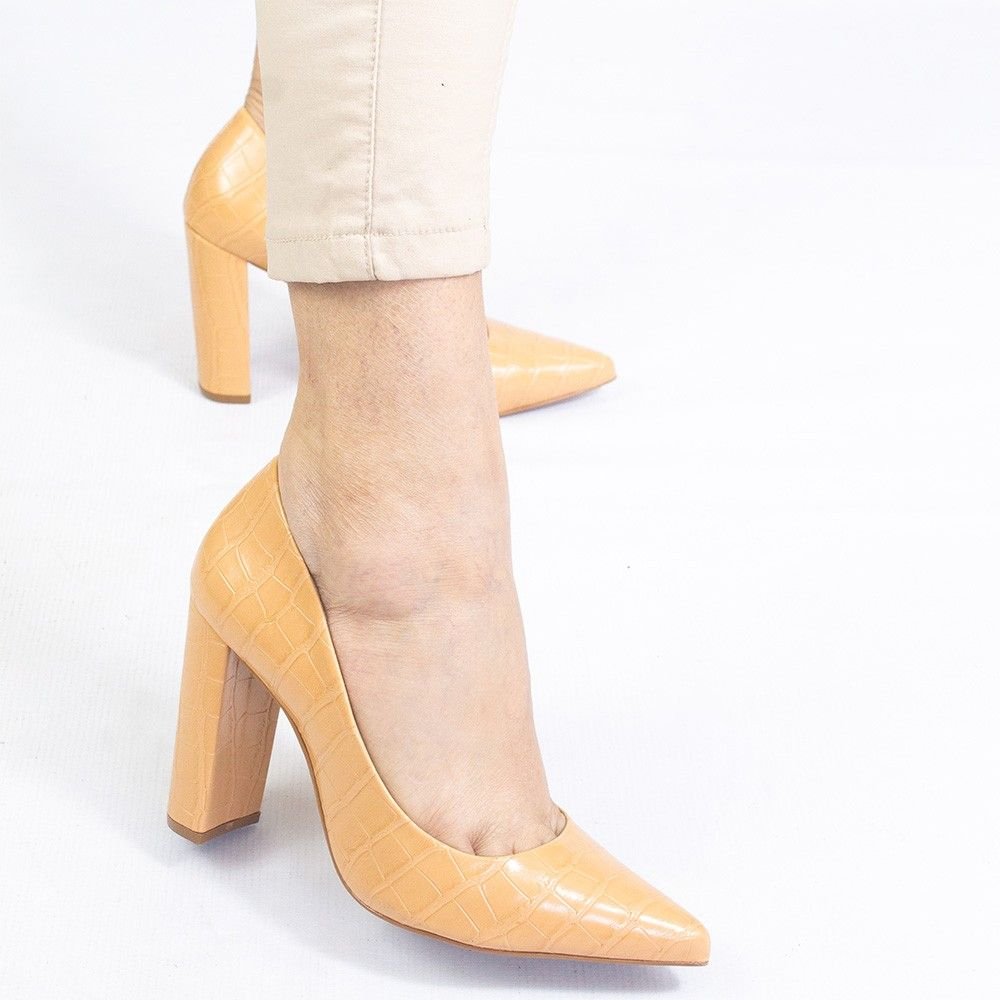 Scarpin Zatta Salto Grosso Jaine Croco Mel Marrom 9