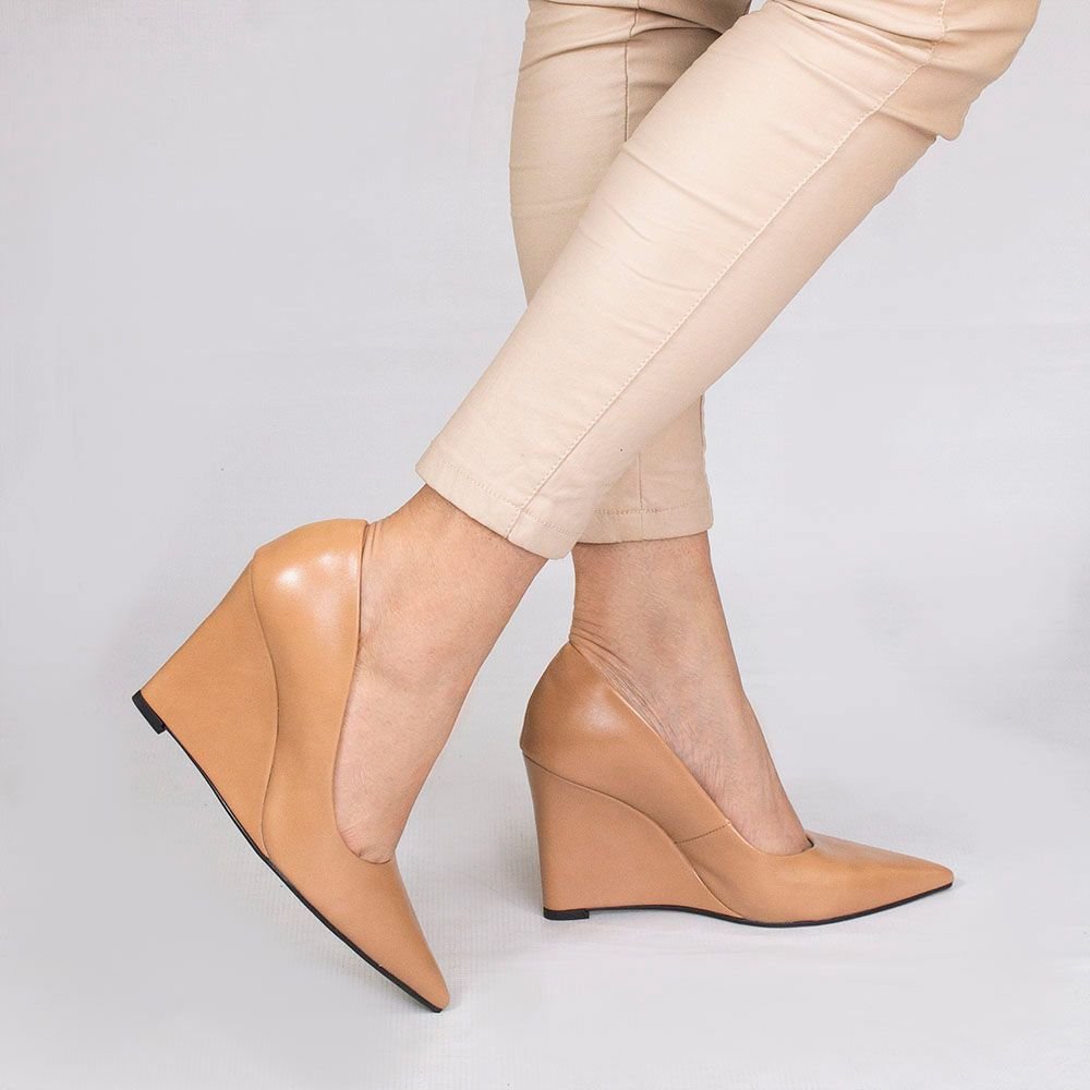 Scarpin Zatta Anabela Antonia Palha Bege 2
