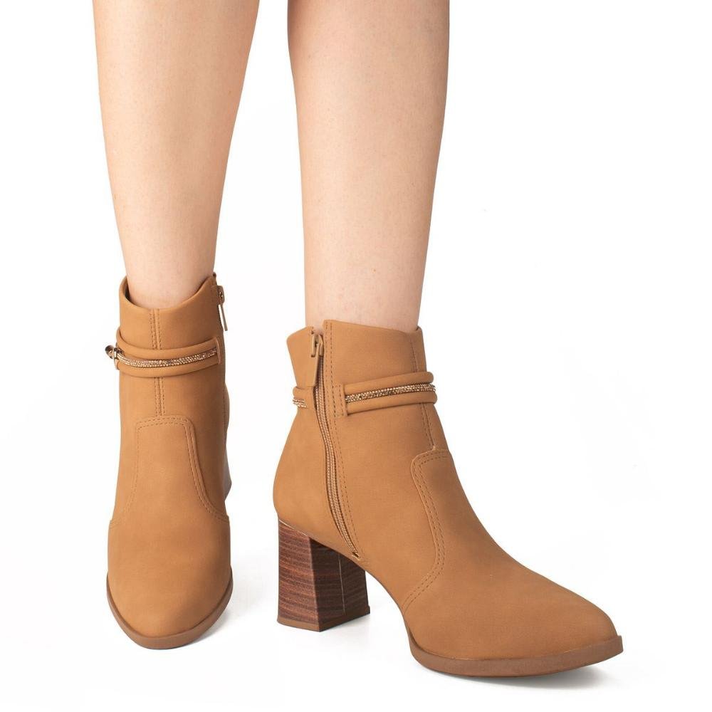 BOTA DAKOTA CANO CURTO FEMINANA G9901 Marrom 3