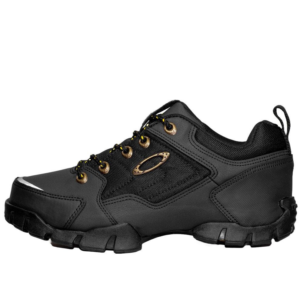 TÊNIS MASCULINO OAKLEY HALFTRACK LOW II Preto/Dourado 1