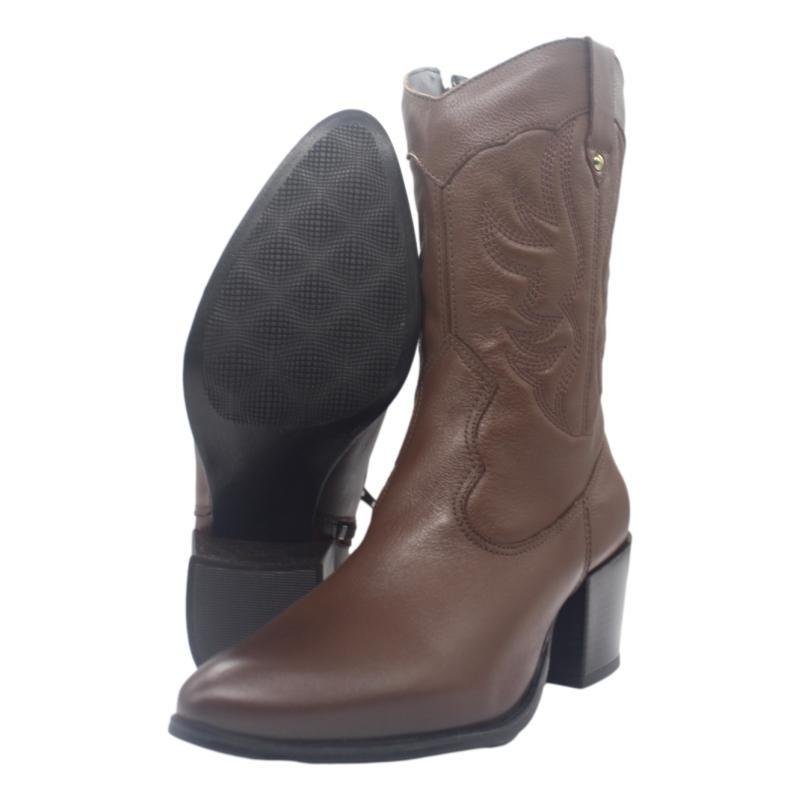 BOTA COURO NEWBORN CANO MEDIO FEMININA COUNTRY 8805 Marrom 4
