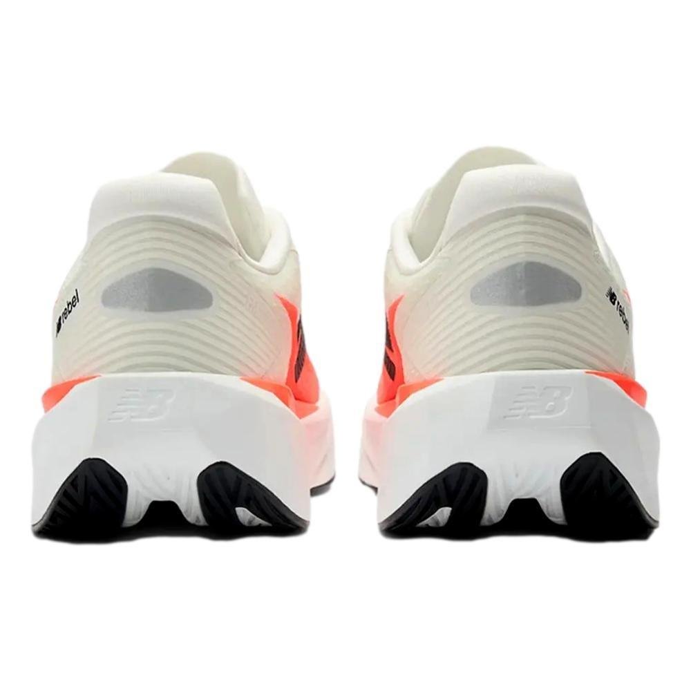 TÊNIS NEW BALANCE FUELCELL REBEL V5 MASCULINO MFCXLV5 Bege/Coral 5