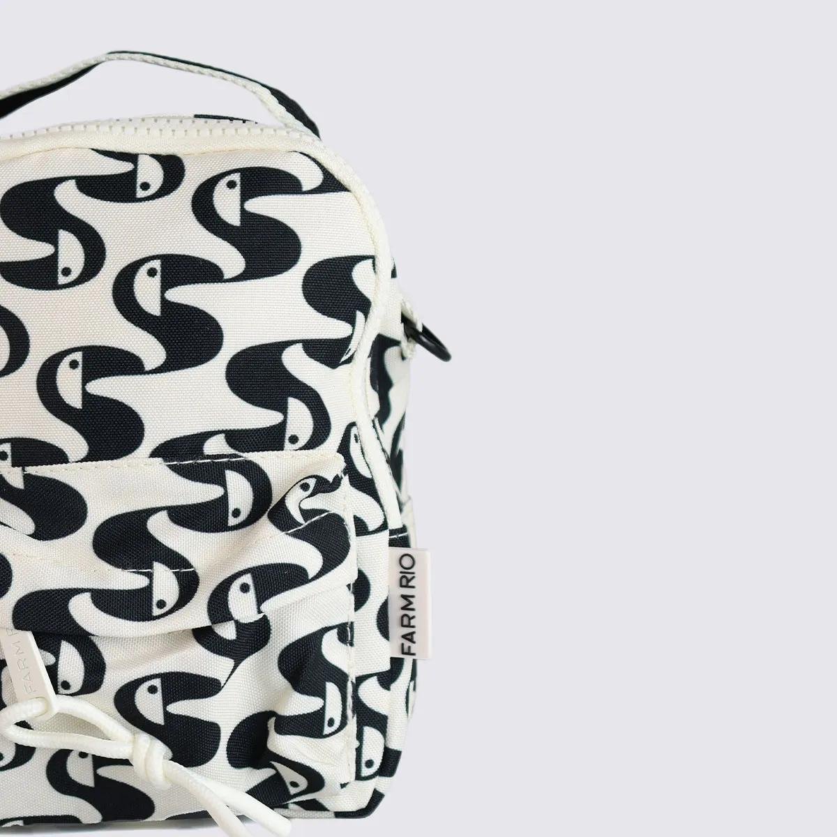 MINI MOCHILA FARM BOROGODO COPATUCANO PB 78331806 Branco/Preto 4