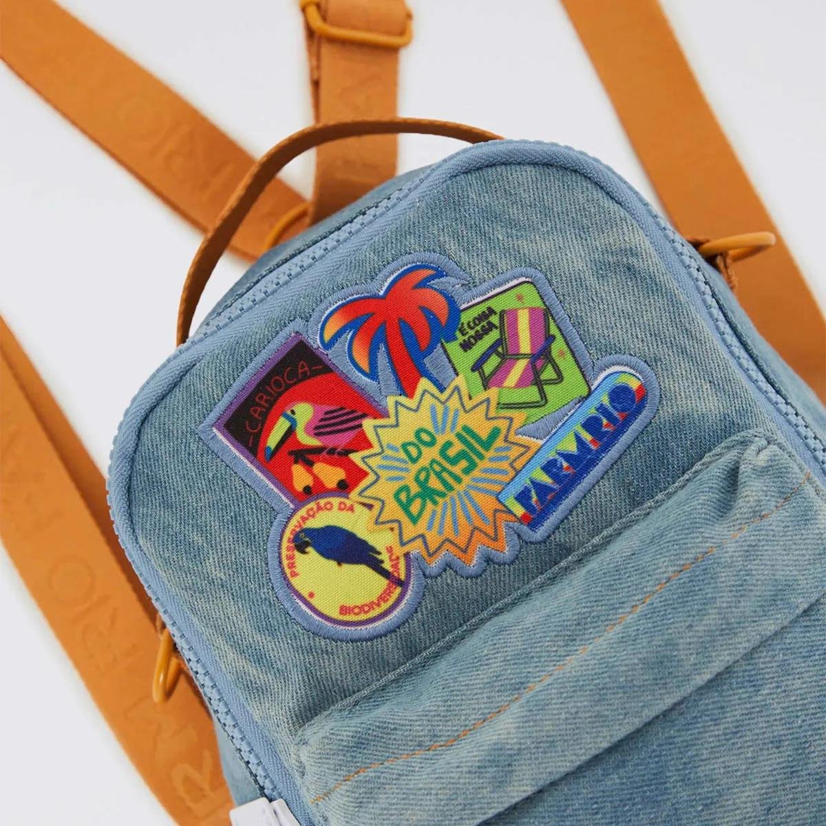 MINI MOCHILA FARM BOROGODO PATCH RIO JEANS 78327606 Azul/Caramelo 4