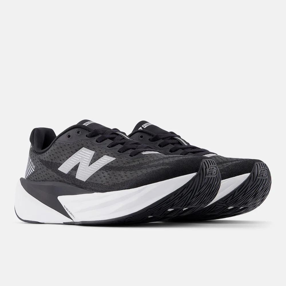 TÊNIS FEMININO NEW BALANCE FUELCELL REBEL V5 WFCXLK5 Preto/Branco 4