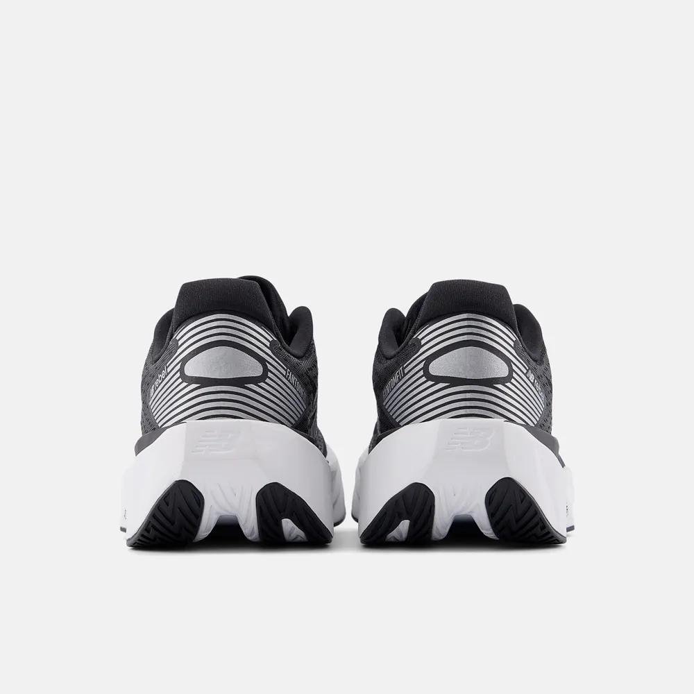 TÊNIS FEMININO NEW BALANCE FUELCELL REBEL V5 WFCXLK5 Preto/Branco 6