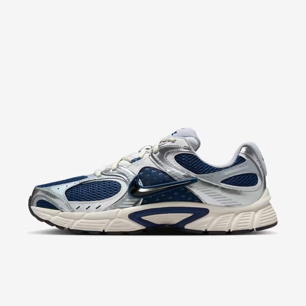 TÊNIS ESPORTIVO MASCULINO NIKE V5 RNR HJ5228 Prata 3