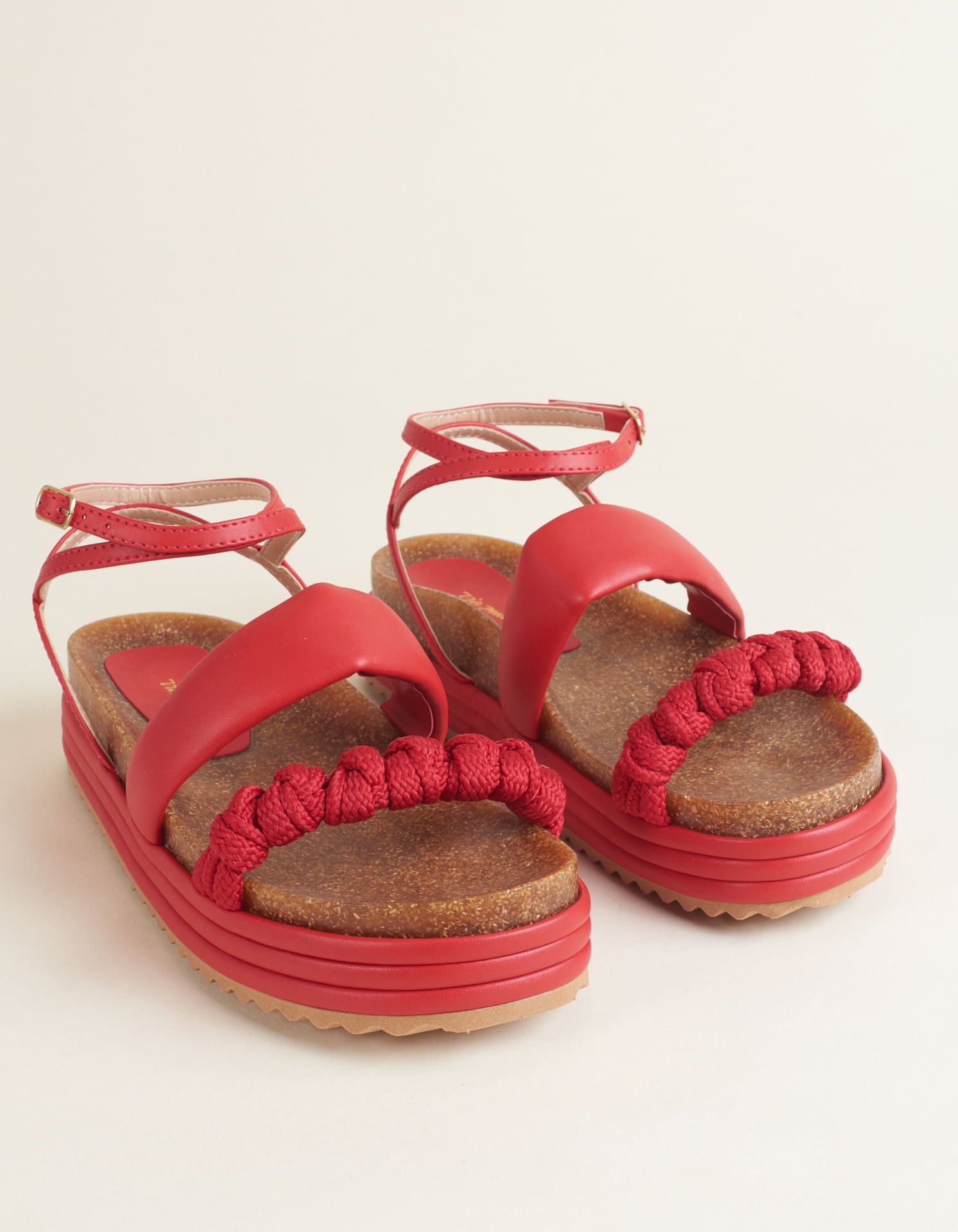 Sandália Via Mia Flatform Tiras Macramê