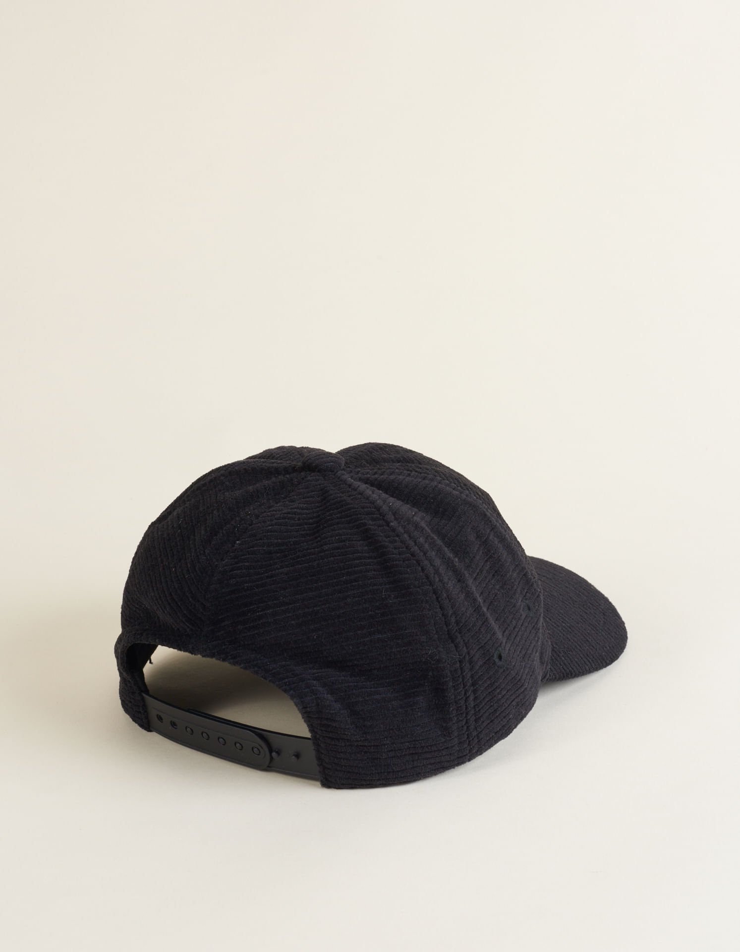 Boné Tecido Veludo Texturizado - Preto Preto 3