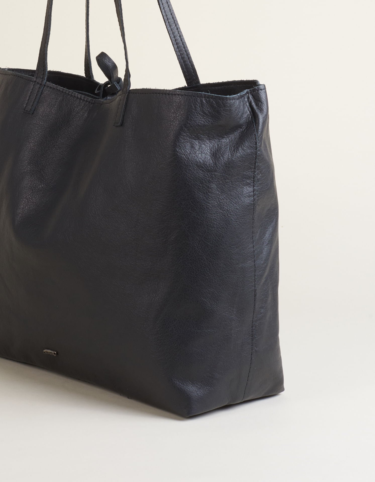 Bolsa Grande Couro Retangular - Preto Preto 2