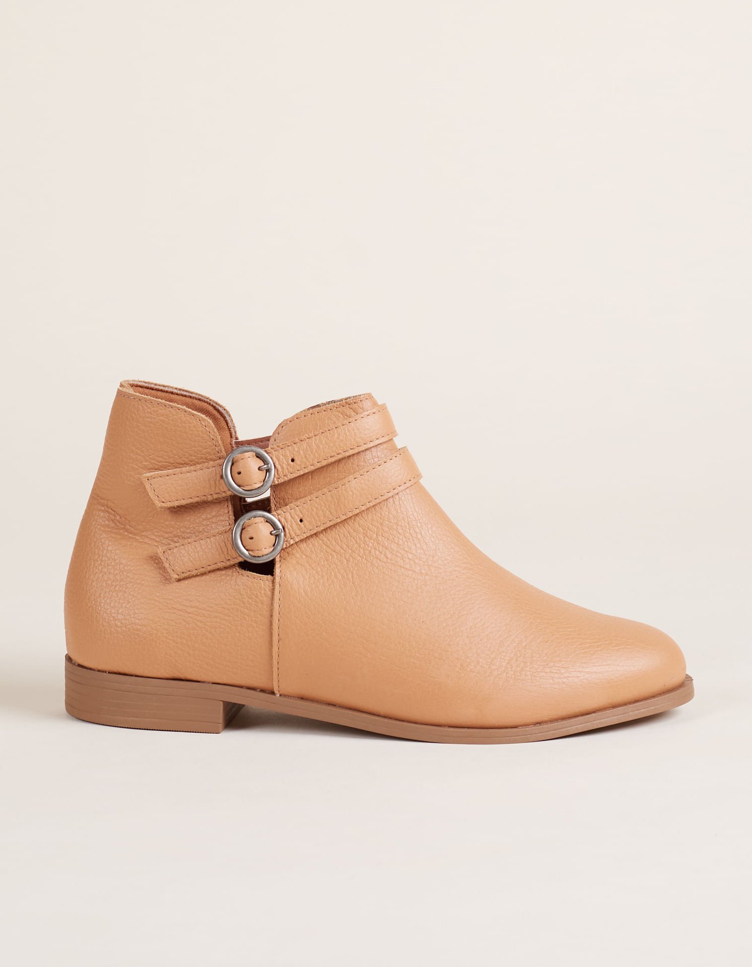 Bota de Couro Fivelas de Metal - Caramelo Marrom 2