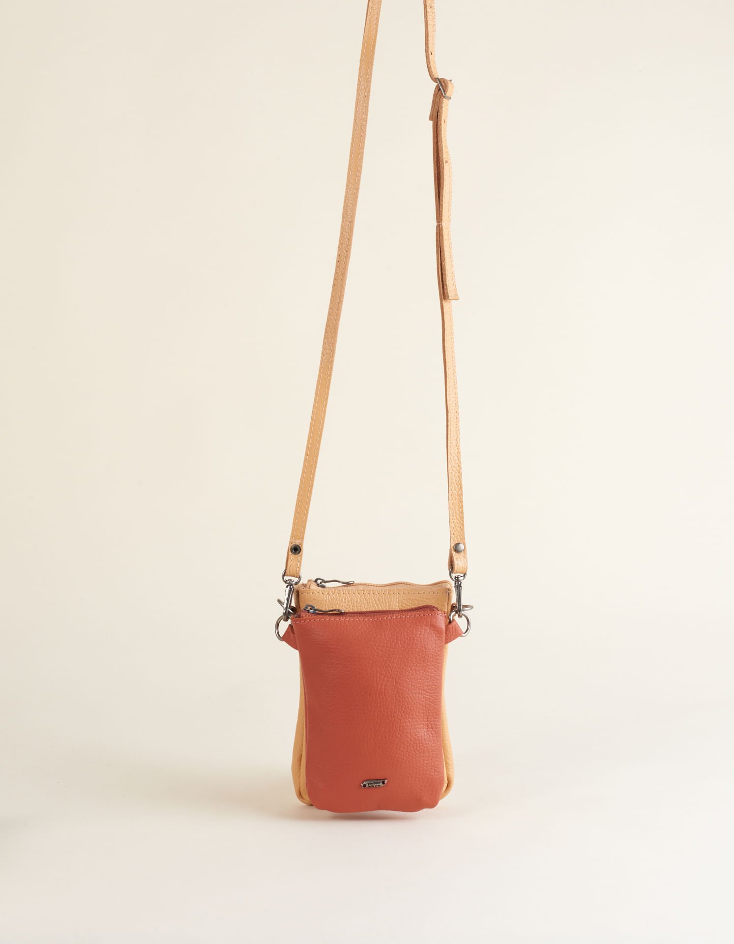 Bolsa de Couro Pequena Mais em Um - Caramelo