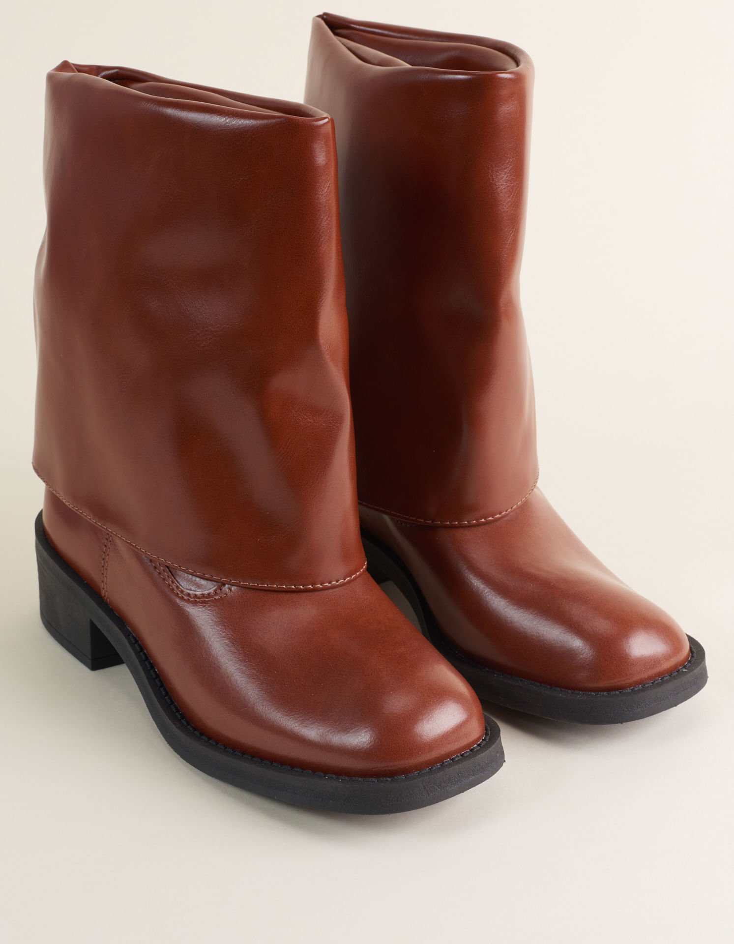 Bota Cano Médio Soft Encerado - Camel