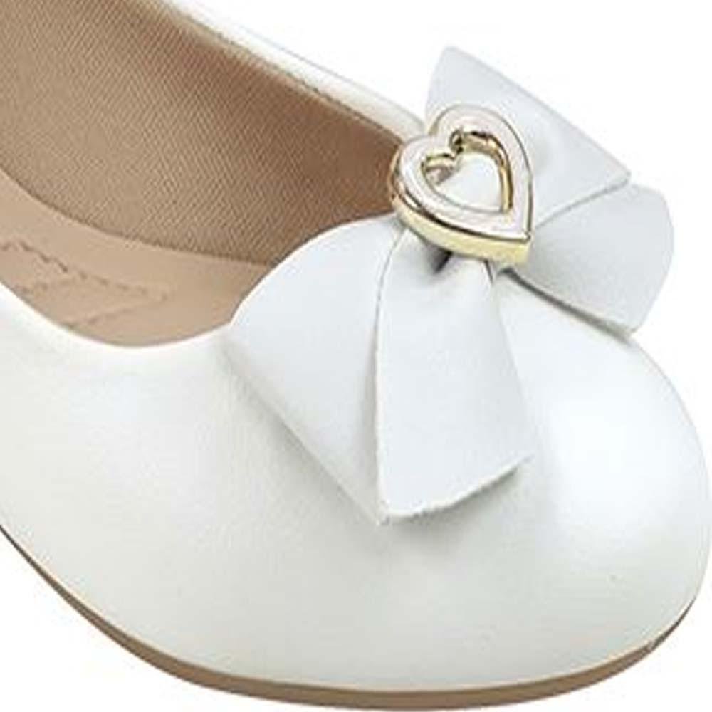 SAPATILHA INFANTIL PAMPILI SUPER FOFURA CORAÇÃO METAL BRANCO Branco 2