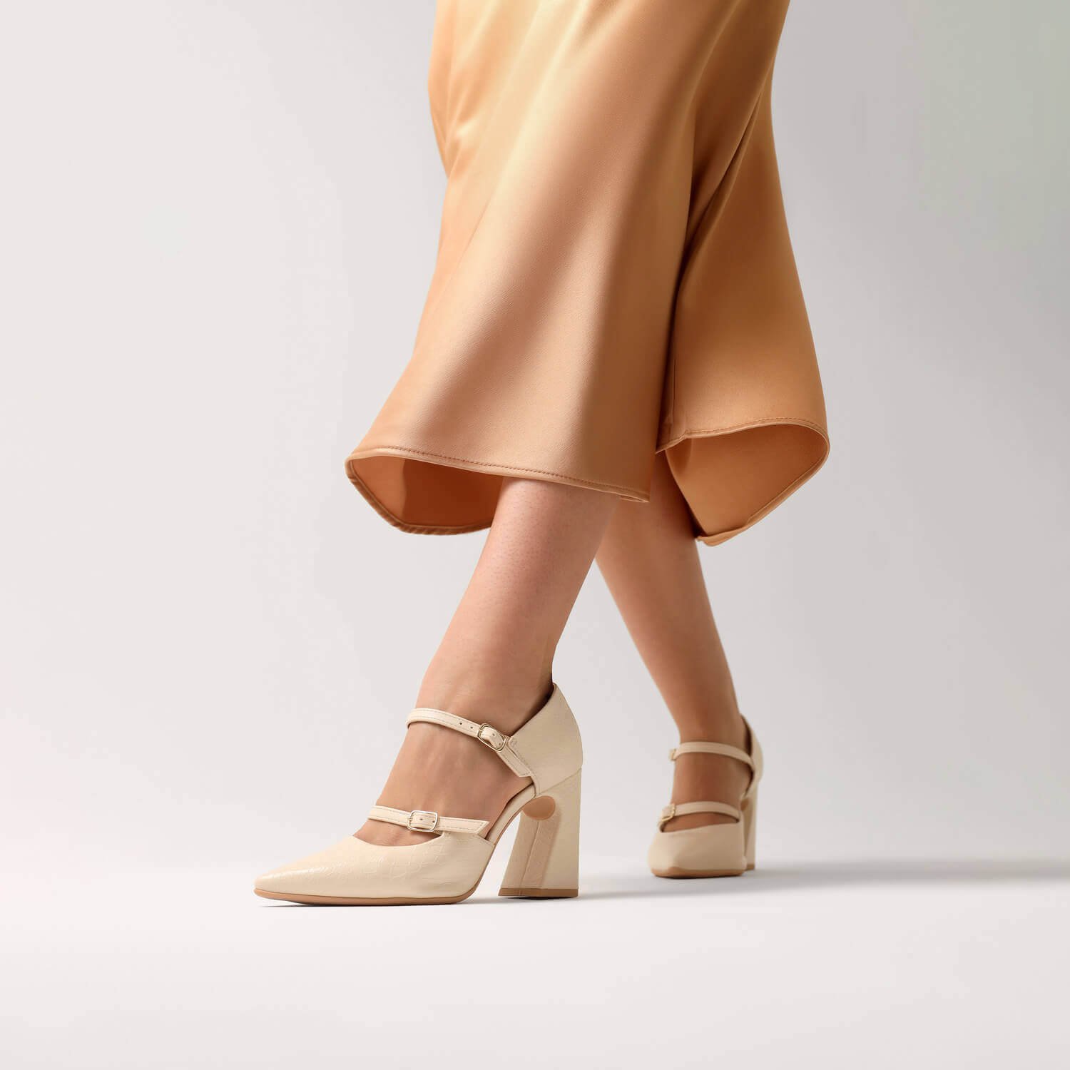 Sapato Boneca Silvana Salto Alto Off White Branco 5