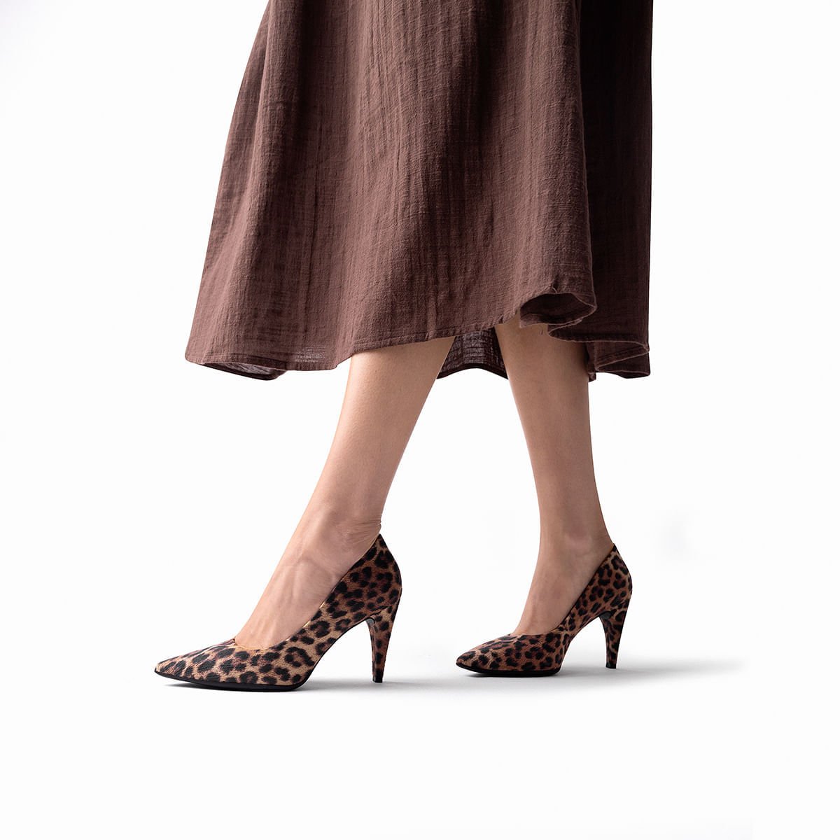 Scarpin Silvana Salto Alto Animal Print Marrom 4