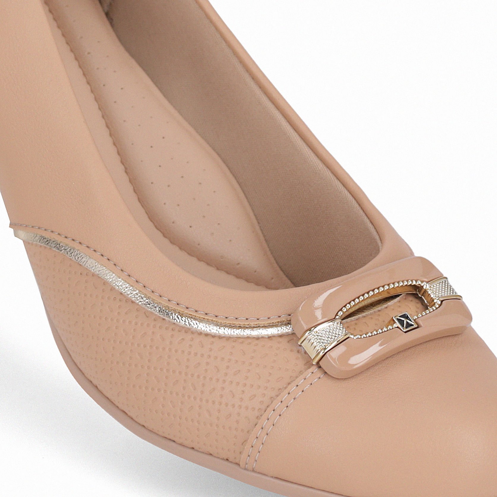 Scarpin Laura Salto Médio Nude Claro com Ouro Bege 4