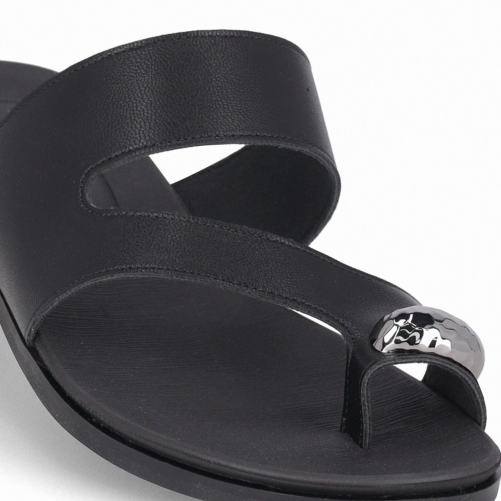 Rasteirinha Mari Preto Preto 4
