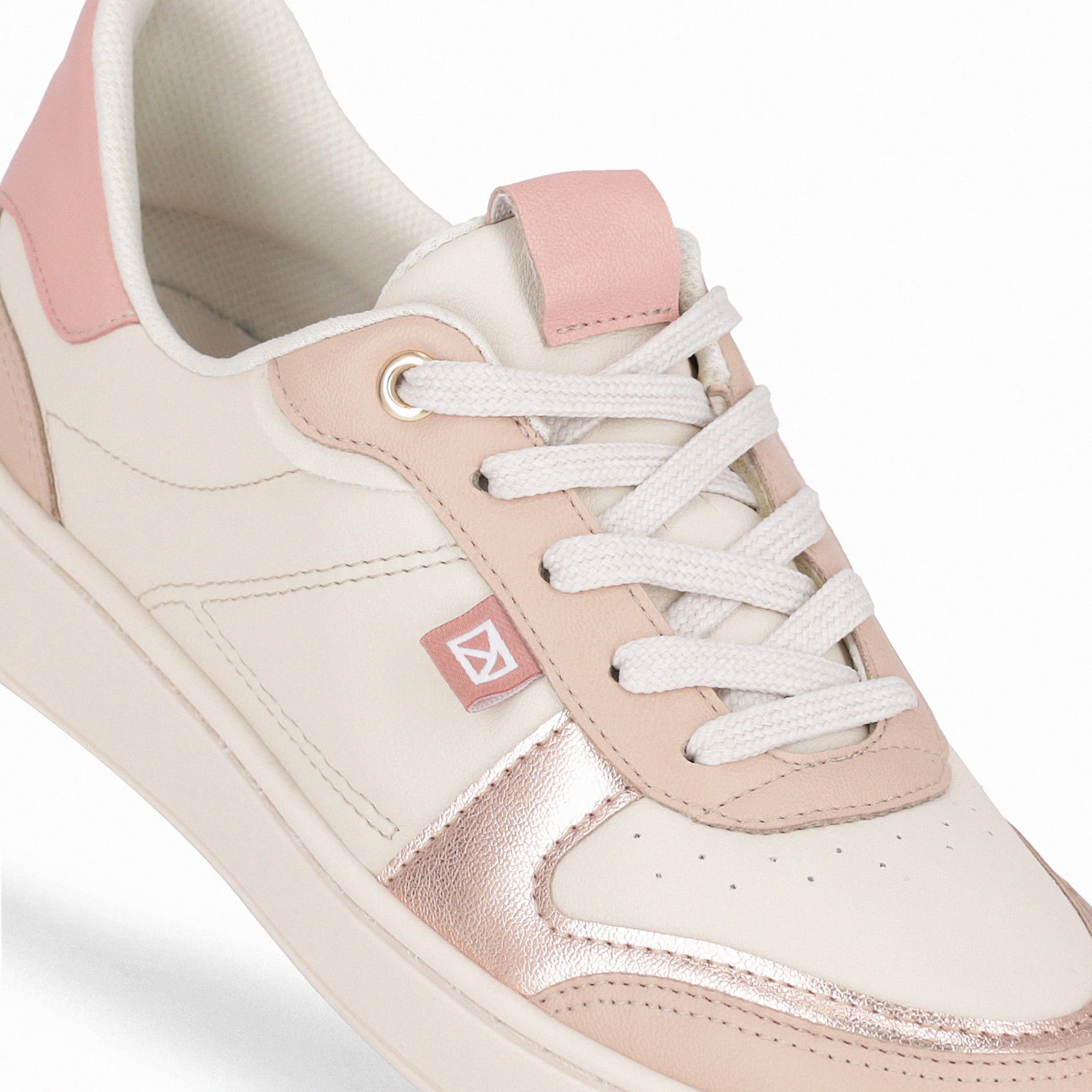 Tênis Beta Salto Baixo Off White com Rose Off White/Rosa 4