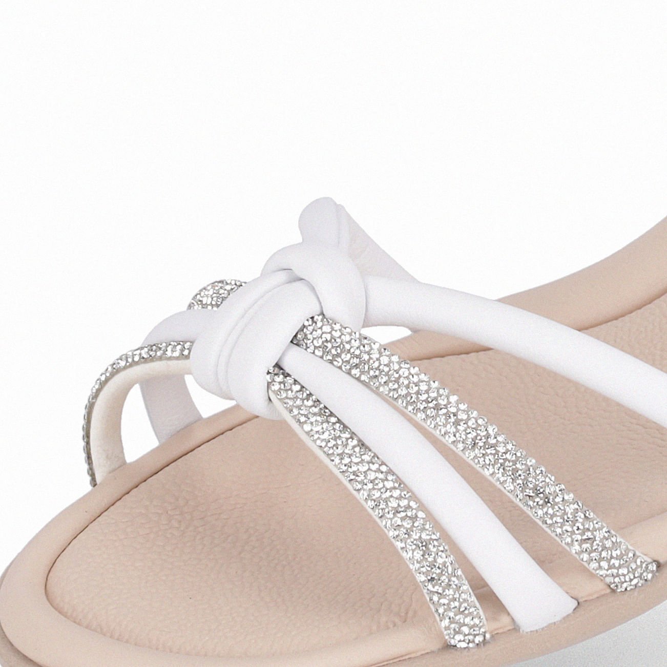Sandália Taila Salto Baixo Branco Neve com Cristal Branco 3
