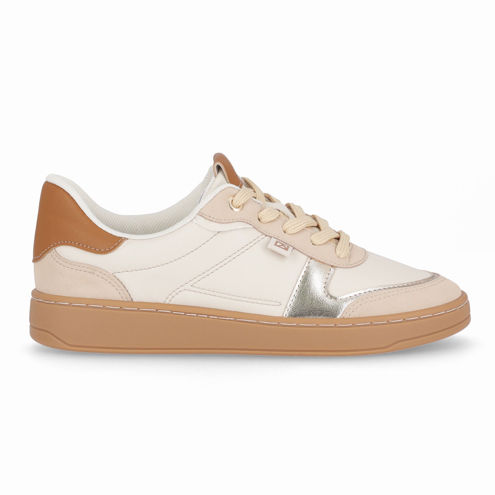 Tênis Beta Salto Baixo Off White com Brule