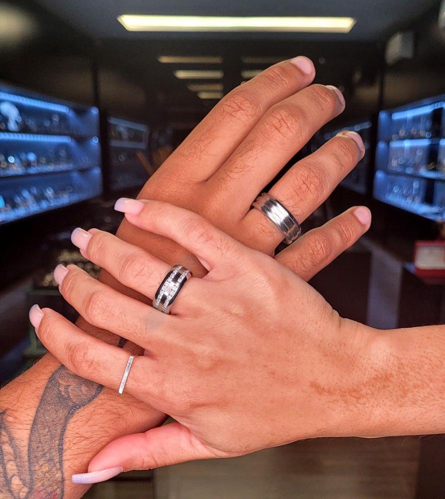 Aliança Aço Troya Dupla 8mm com Zircônia Prata 4