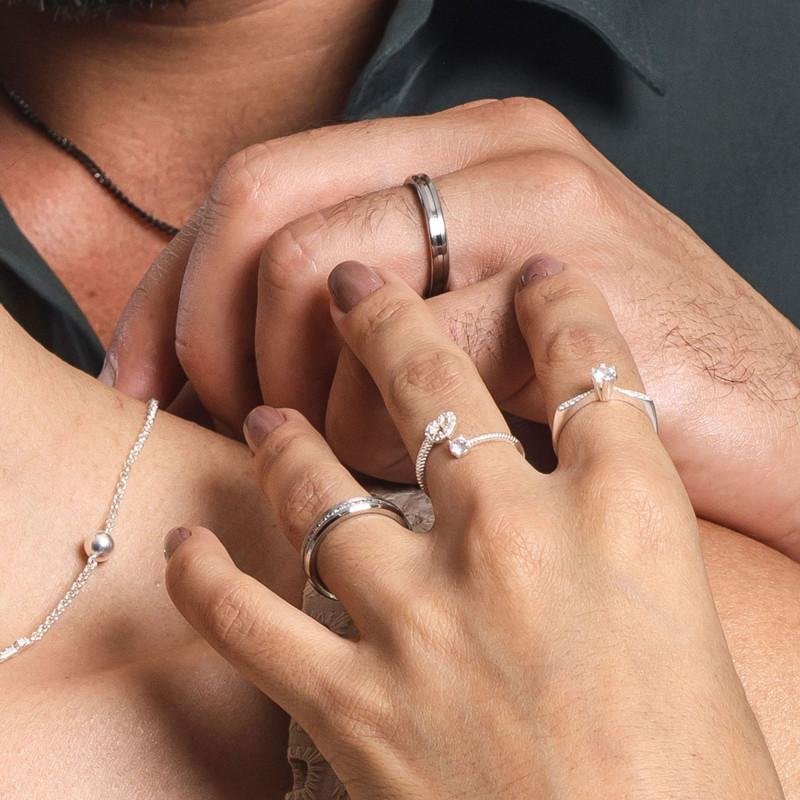 Par de Alianças de Aço Atena e Aton Prata 4