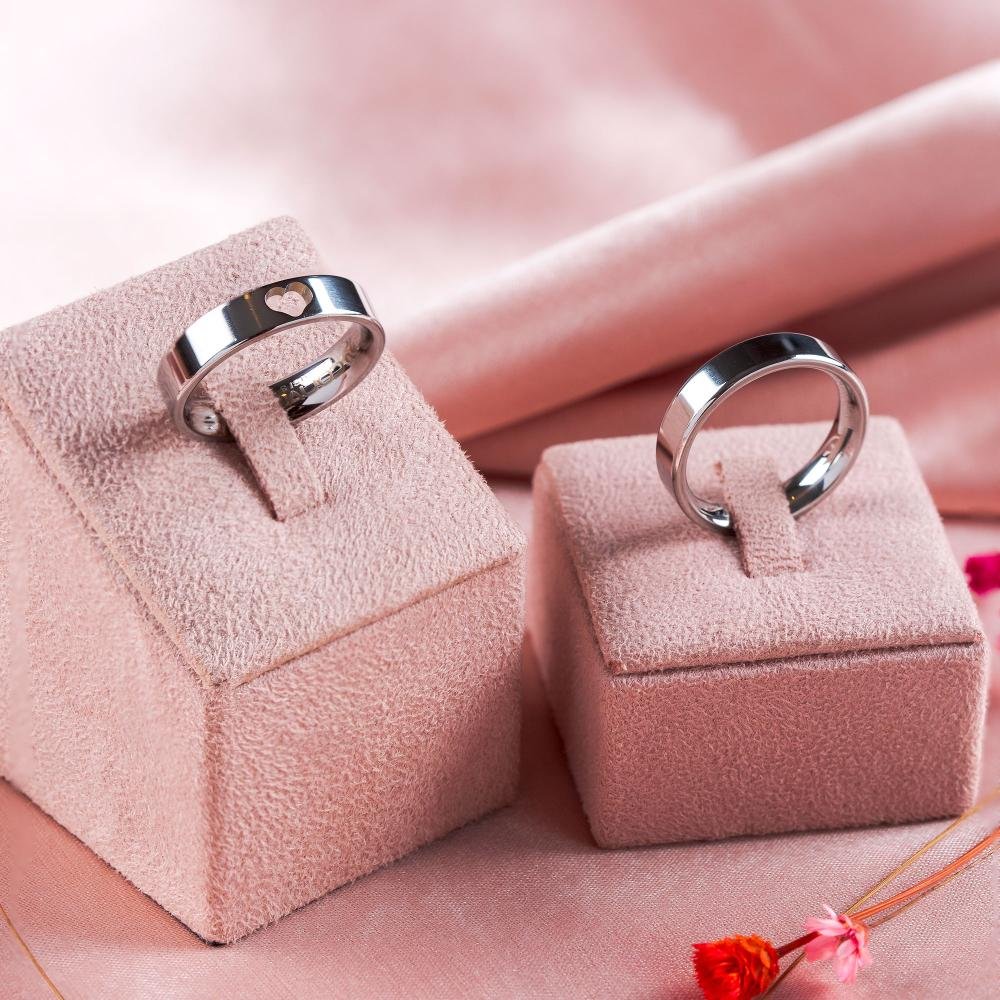 Par de Alianças Cuore e Passione 5mm e Brinco 4mm Prata 4