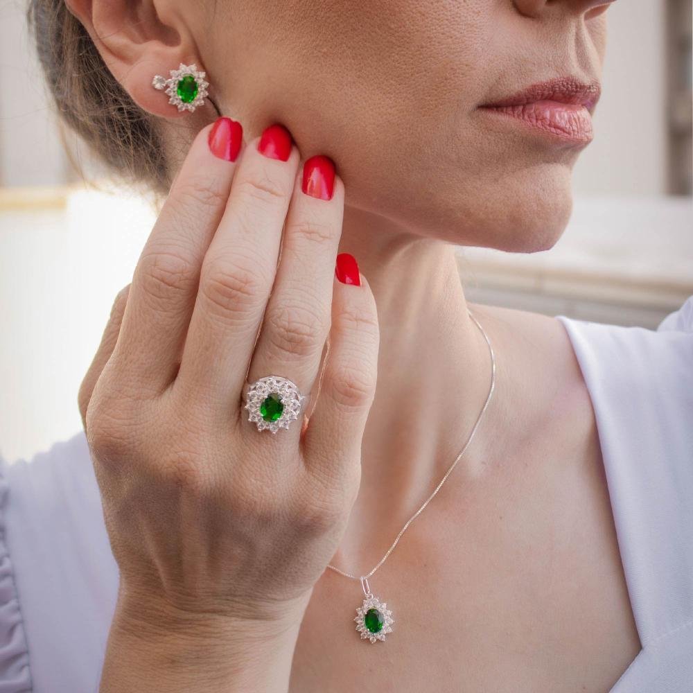 Brinco de Prata Coleção Queens Cristal Esmeralda 6x8 Prata 4