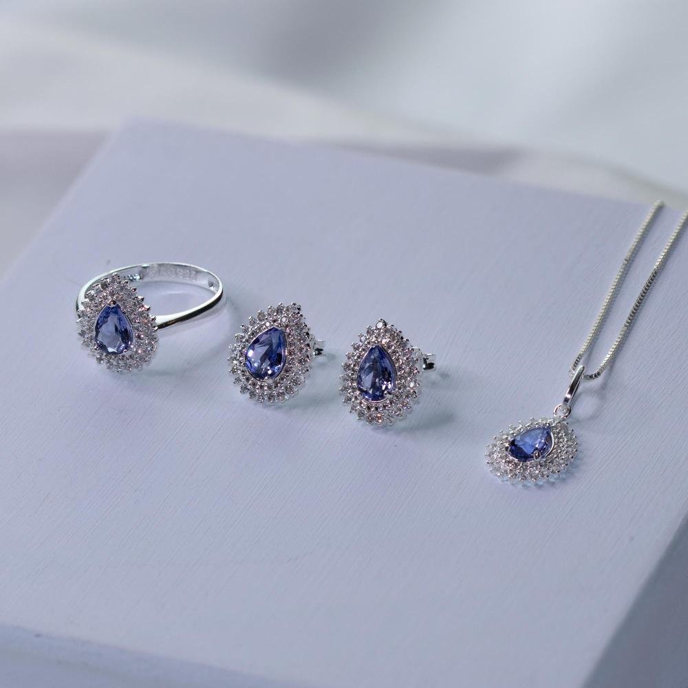 Colar de Prata Coleção Queens Cristal Tanzanita 5x7 e Zircônias Brancas 45cm Prata 2