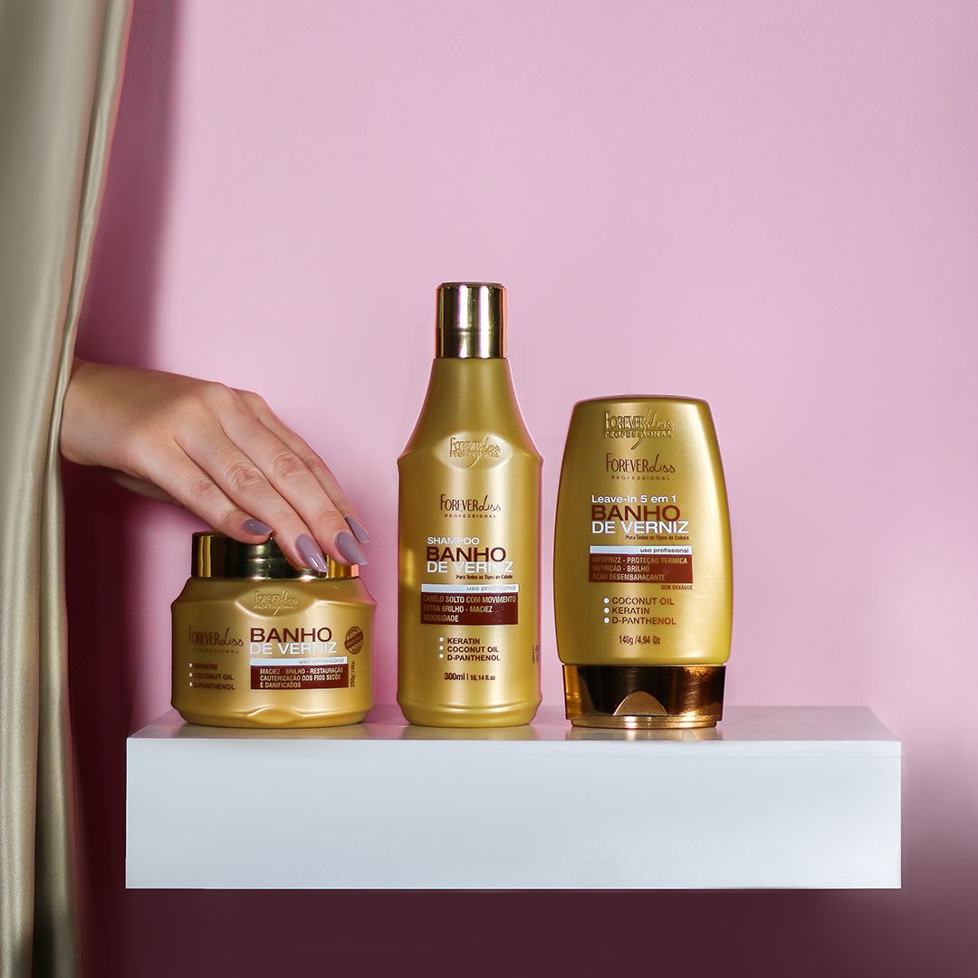 Kit com Shampoo, Máscara e Leave-in Banho de Verniz Forever Liss ÚNICO 4