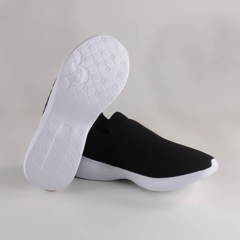Tênis Feminino Capodarte Esportivo  4018261 Preto Preto 4