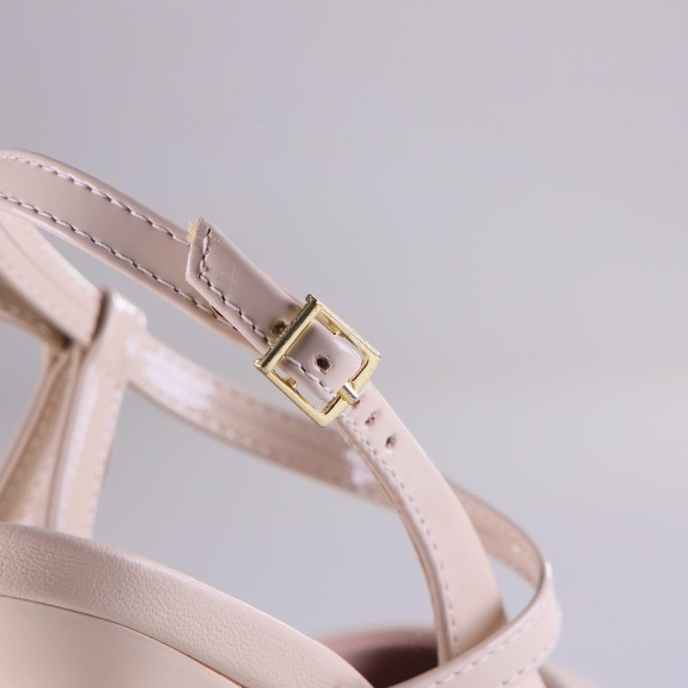 Scarpin Feminino Beira Rio 4122.1484 Creme Verniz Bege 5