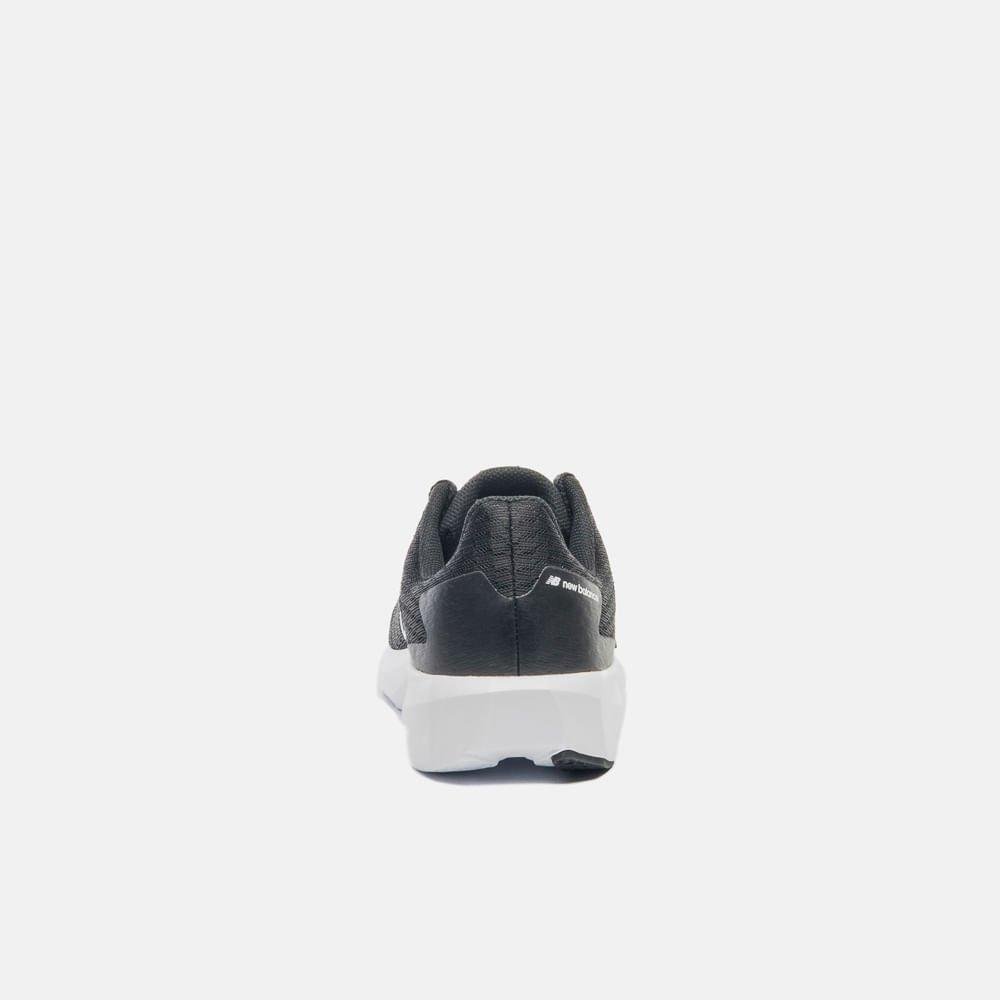 Tênis Feminino Corrida New Balance 413v3 Preto/Branco Preto 5
