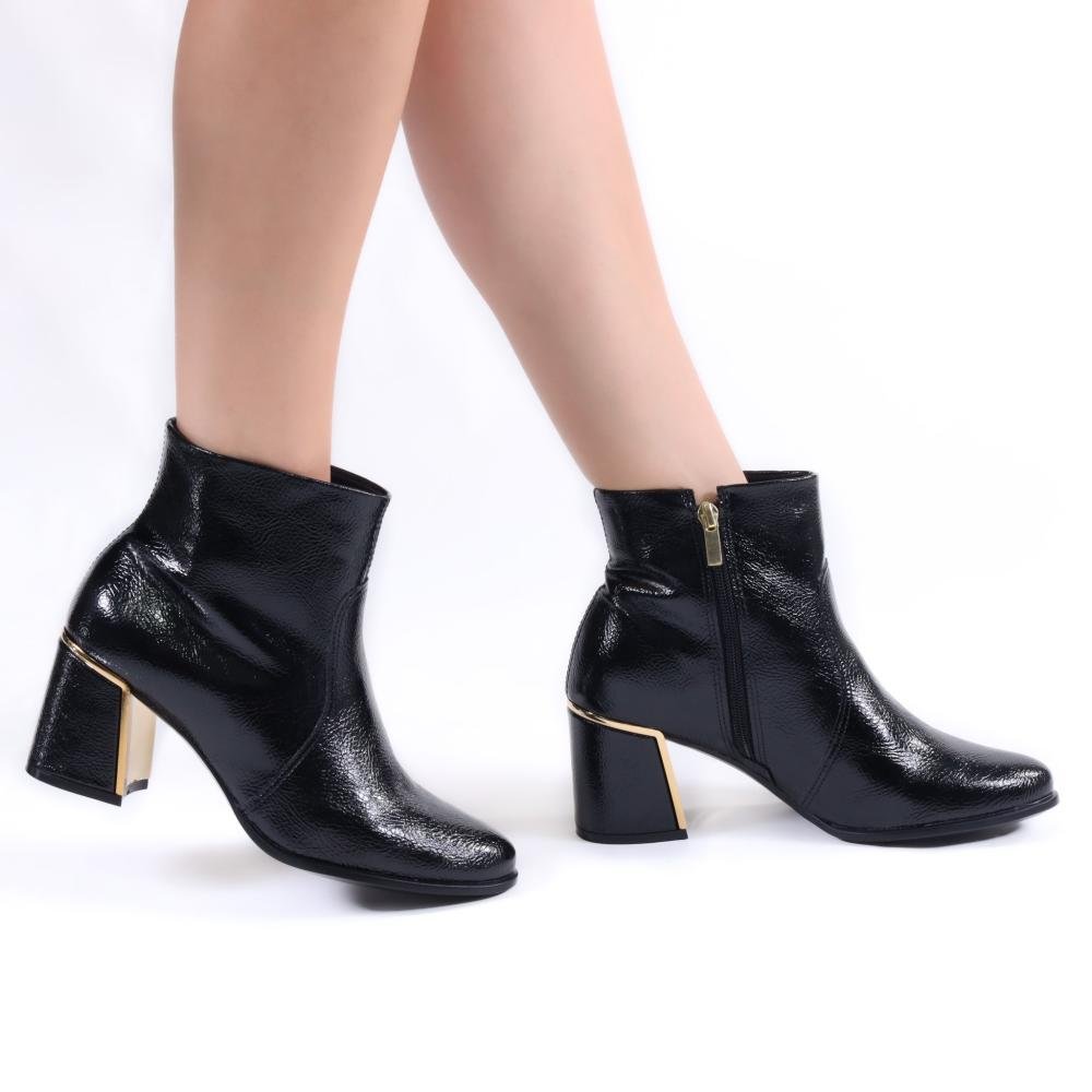 Bota Feminina Zariff Cano Curto com Detalhe Dourado T6616-126 Preto Preto 7