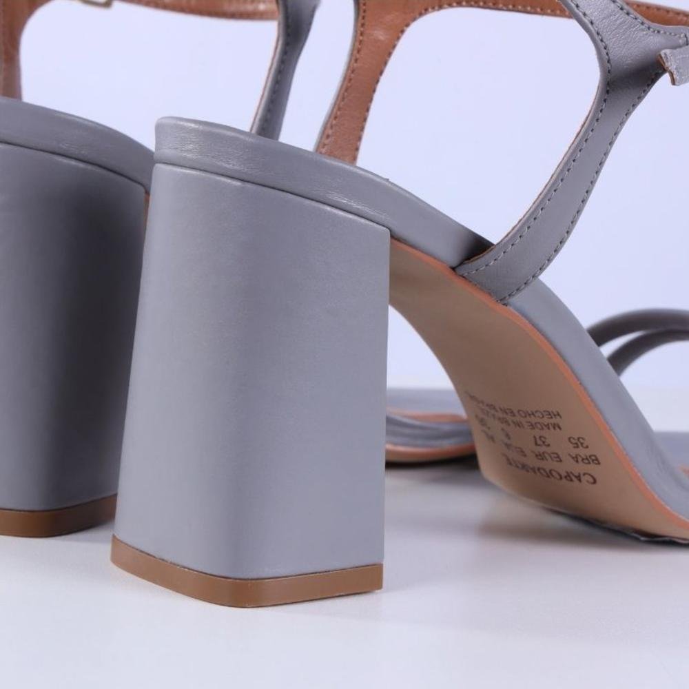 Sandália Capodarte Feminina 4019315 Carbono Cinza 5