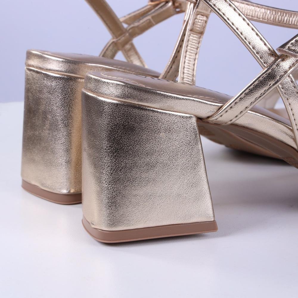 Sandália Feminina Via Marte 100-016 Gold Prata 13