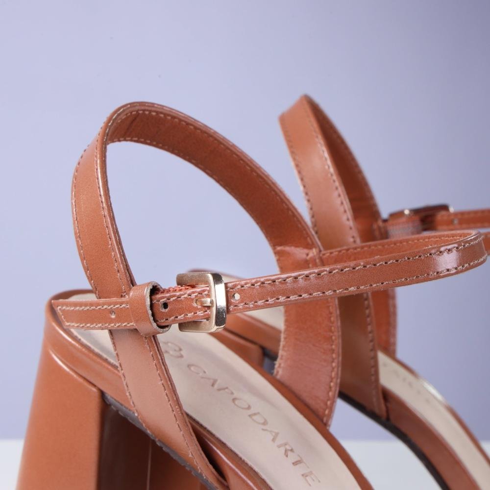 Sandália Capodarte Feminina 4019256 Camel Marrom 4