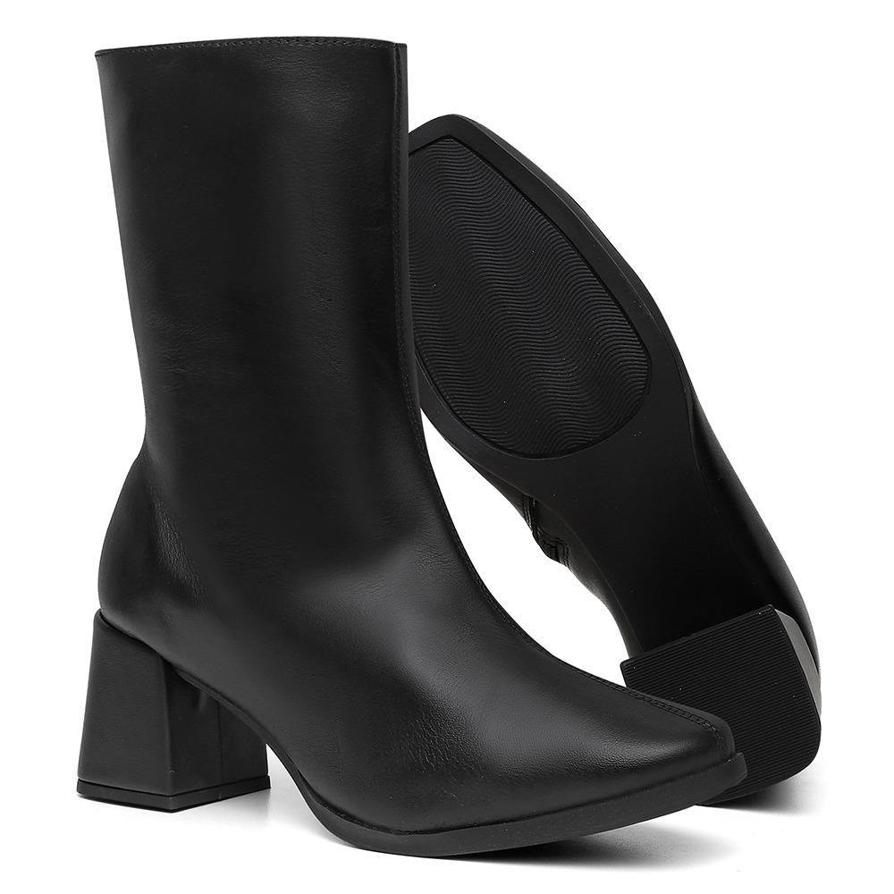 Bota Feminina Couro Cano Médio Salto Grosso Bico Quadrado Preto 5