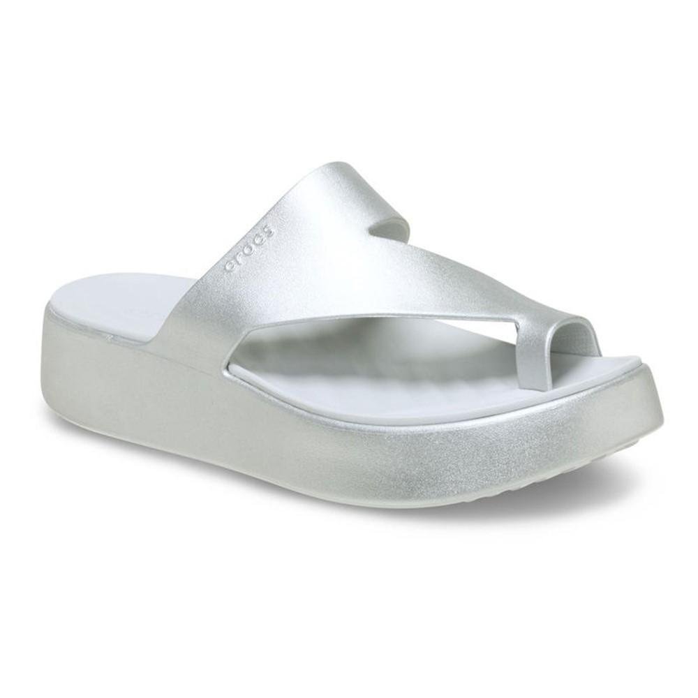 Sandália Crocs Getaway Metallic Platform Toe Loop
SILVER Silver 2