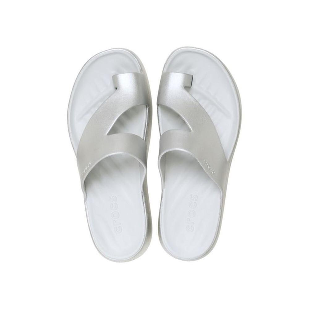 Sandália Crocs Getaway Metallic Platform Toe Loop
SILVER Silver 5