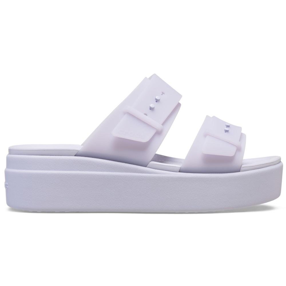Sandália Crocs Brooklyn Buckle Frosted Low Wedge Purple Moon