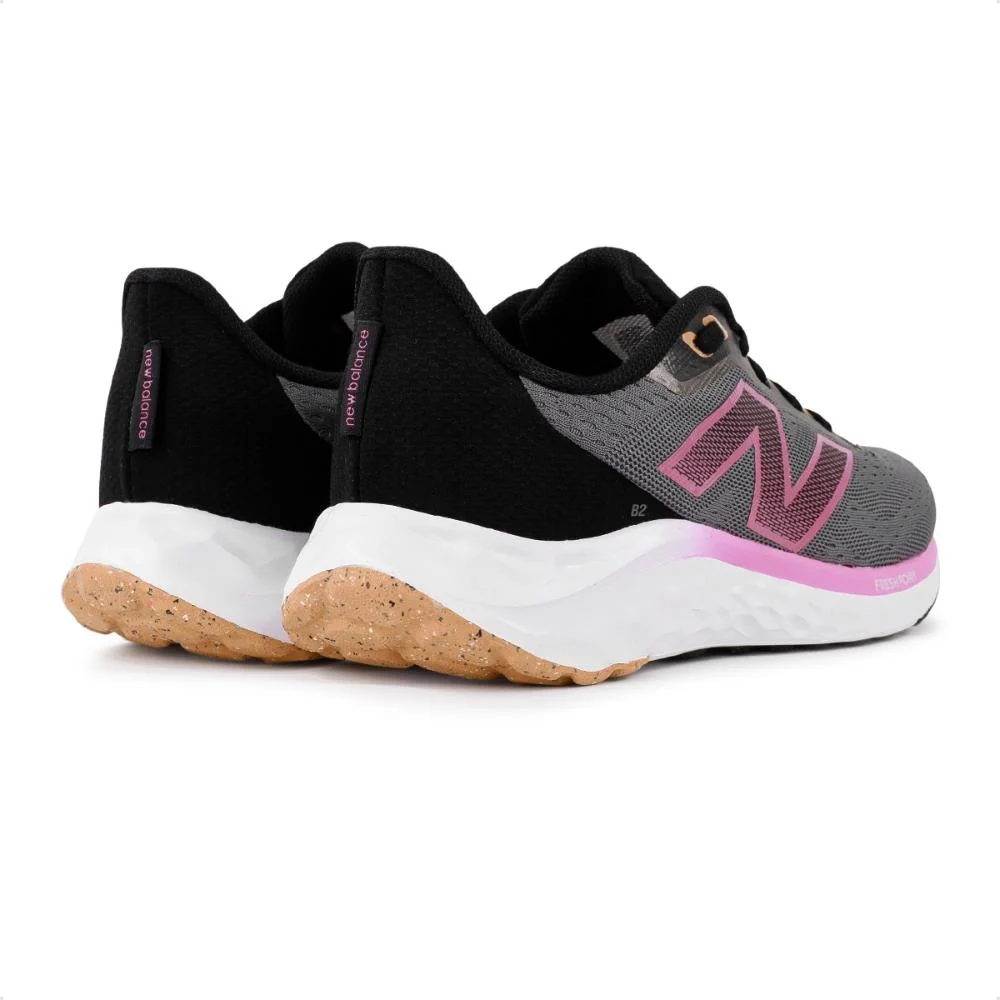 Tênis New Balance Fresh Foam Arishi V4 Feminino Cinza/Rosa 3