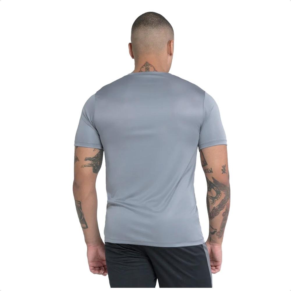 Camiseta Umbro Twr Striker Masculina Cinza 2