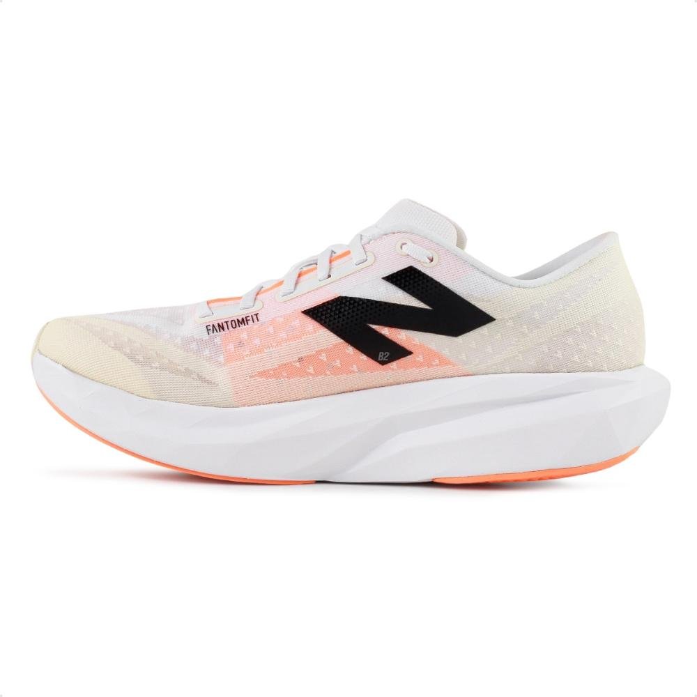 Tenis New Balance Fuelcell Rebel V4 Feminino Bege/Laranja 2