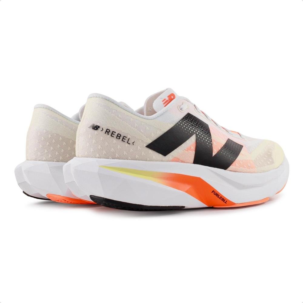 Tenis New Balance Fuelcell Rebel V4 Feminino Bege/Laranja 5