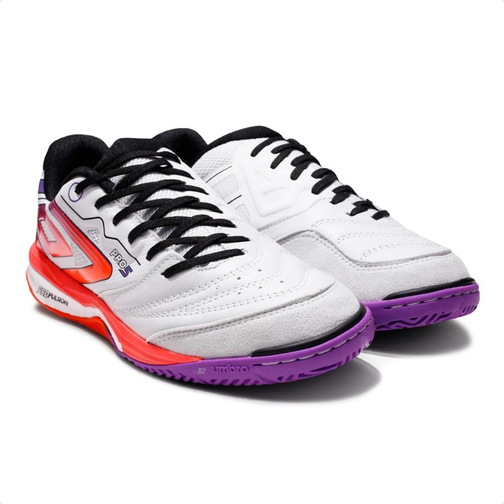 Chuteira Futsal Umbro Pro 5 Stable Masculina Branco/Coral/Roxo 3