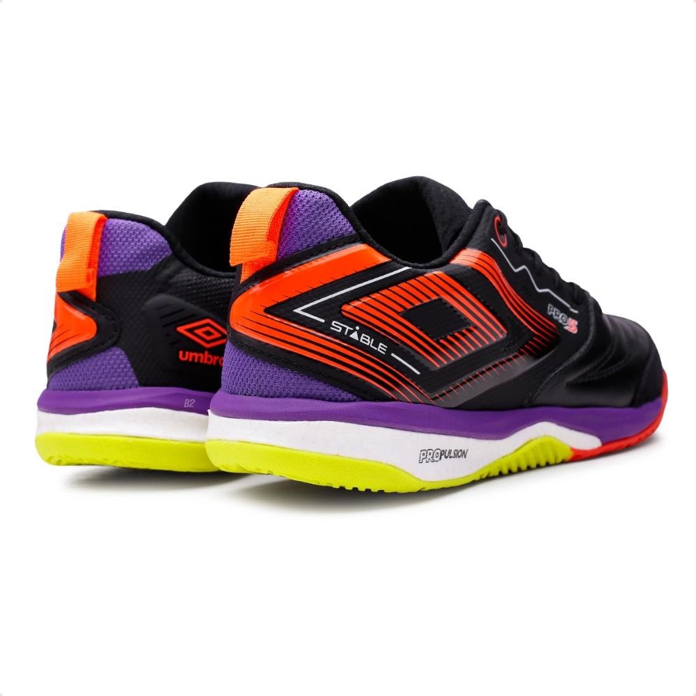 Chuteira Futsal Umbro Pro 5 Stable Masculina Preto/Laranja 5
