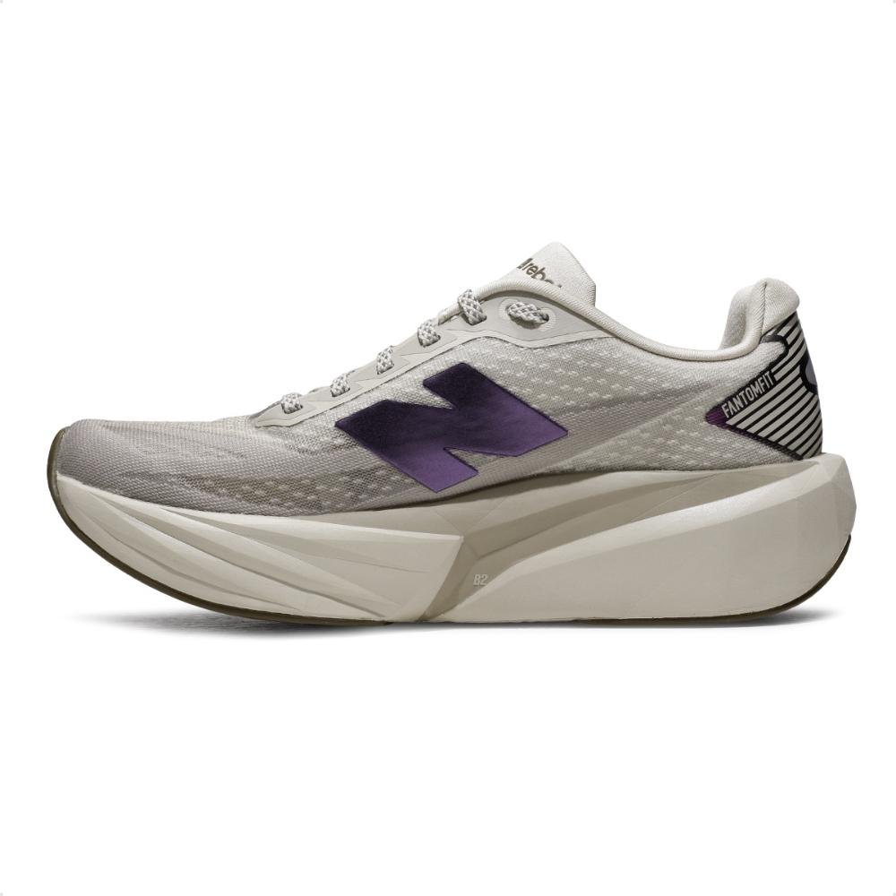 Tenis New Balance Fuelcell Rebel V5 Feminino  Bege 2