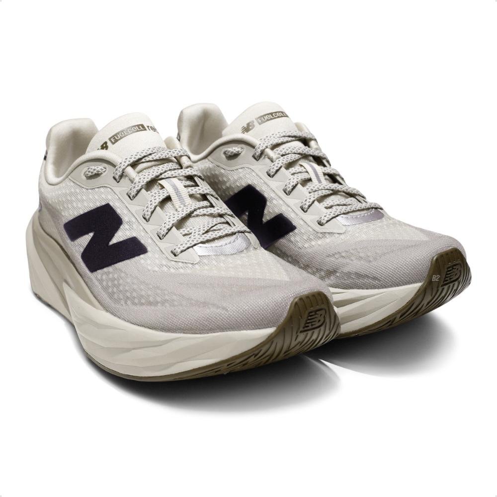 Tenis New Balance Fuelcell Rebel V5 Feminino  Bege 3